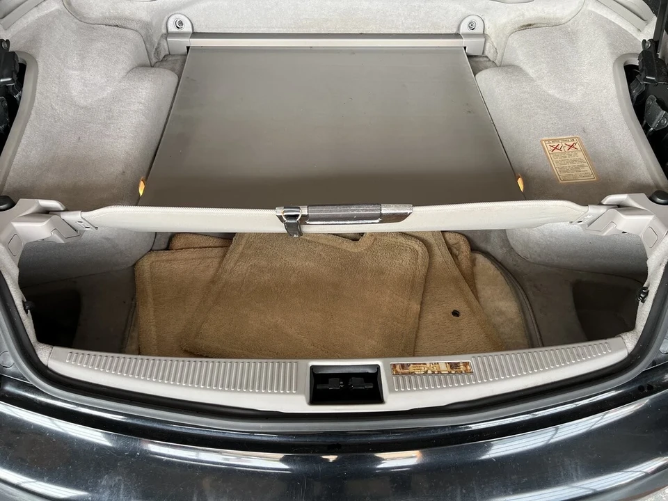 2006 Lexus SC430 - Image 10 of 21