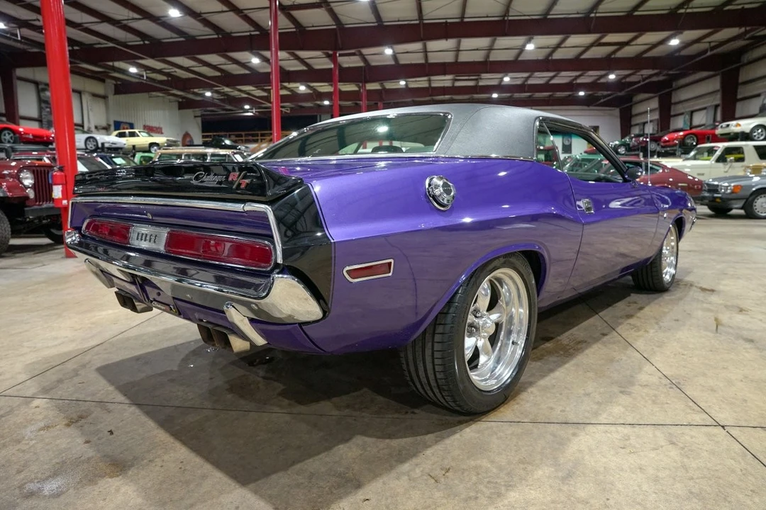 2006 Dodge Challenger - Image 8 of 31