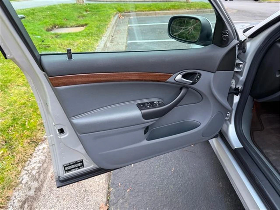 2006 Saab 9-3 2nd Gen - Image 18 of 31