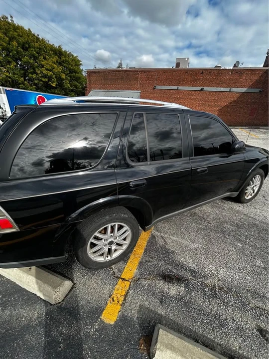 2006 Saab - Image 3 of 11