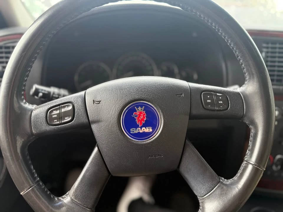 2006 Saab - Image 9 of 14