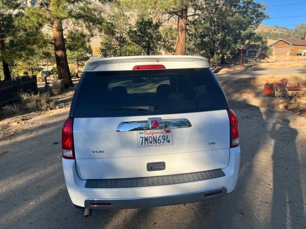 2006 Saturn Vue - Image 2 of 18