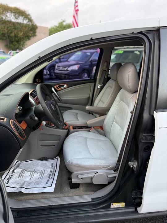 2006 Saturn Vue - Image 11 of 21