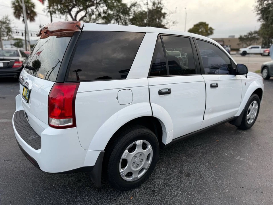2006 Saturn Vue - Image 6 of 21