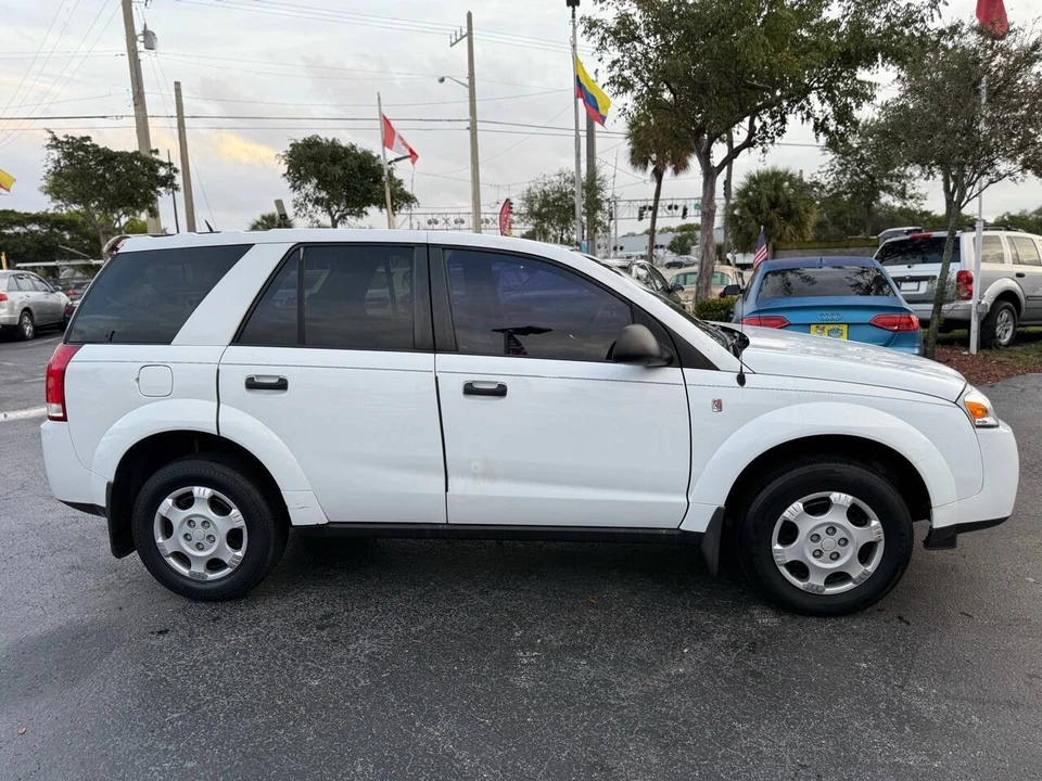 2006 Saturn Vue - Image 7 of 21