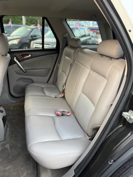 2006 Saturn Vue - Image 17 of 21