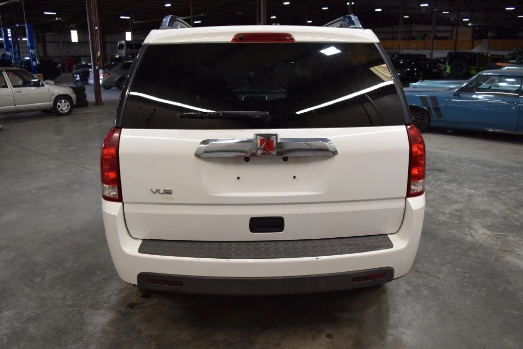 2006 Saturn Vue - Image 7 of 12