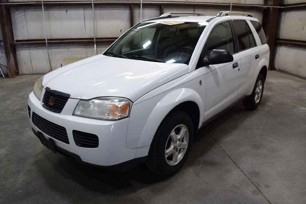 2006 Saturn Vue - Image 3 of 12