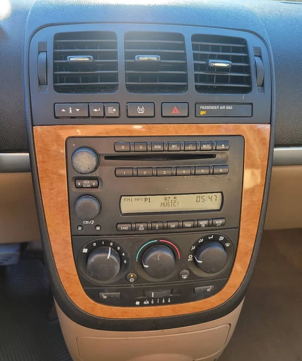 2006 Saturn - Image 18 of 19