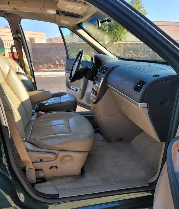 2006 Saturn - Image 10 of 19