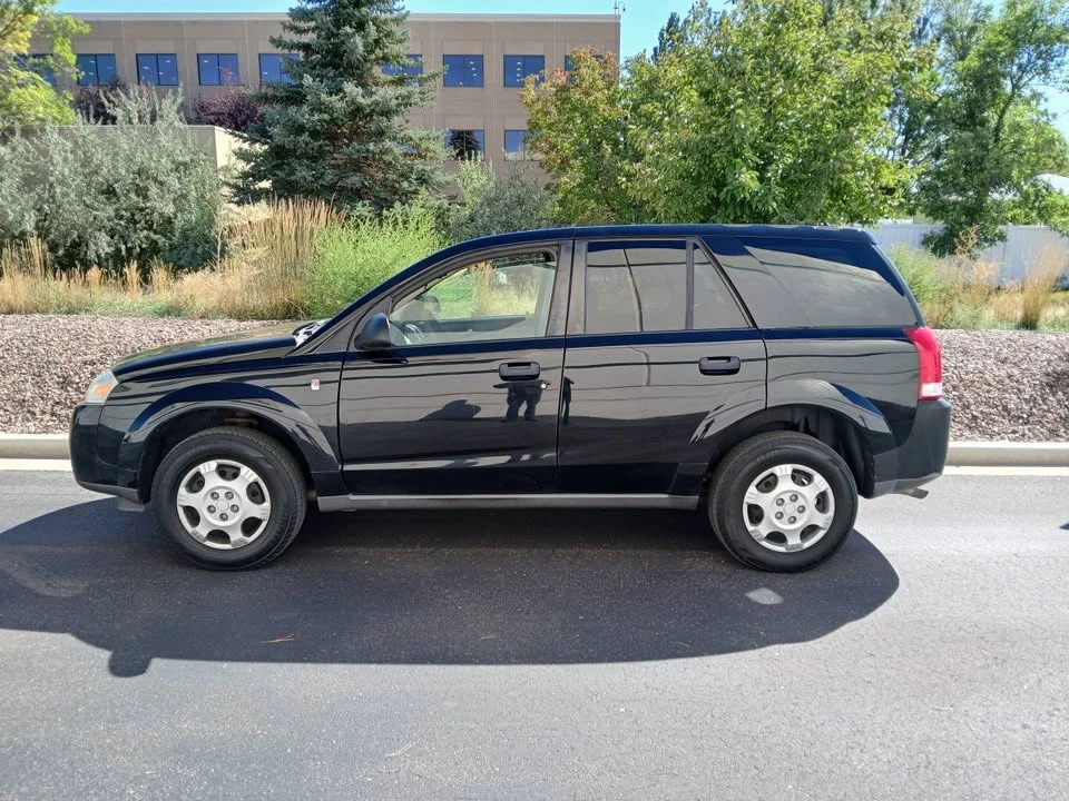 2006 Saturn Vue - Image 2 of 15