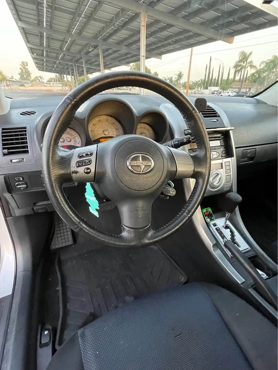 2006 Scion tC - Image 7 of 13