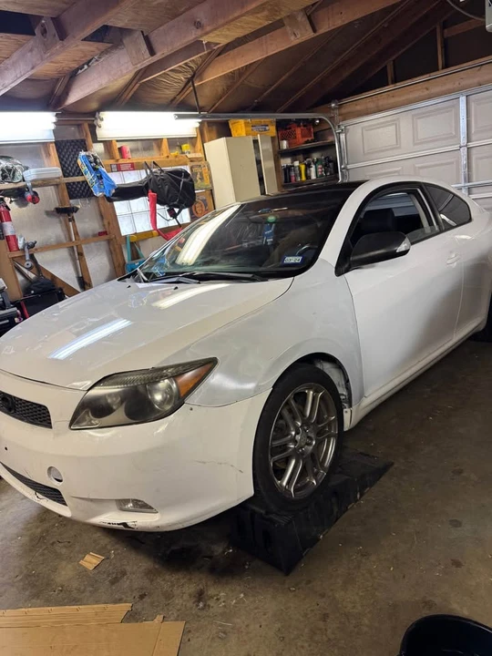 2006 Scion tC - Image 2 of 13