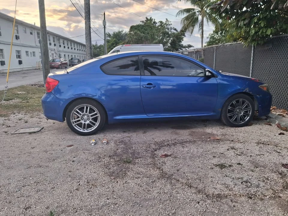 2006 Scion tC - Image 2 of 7