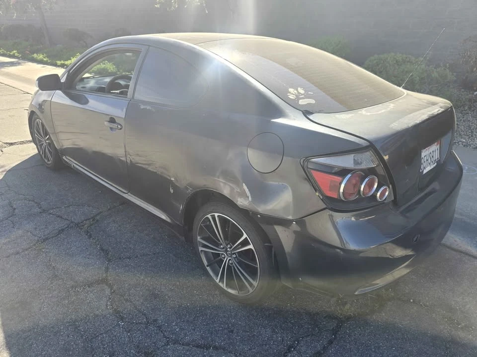 2006 Scion tC - Image 2 of 4
