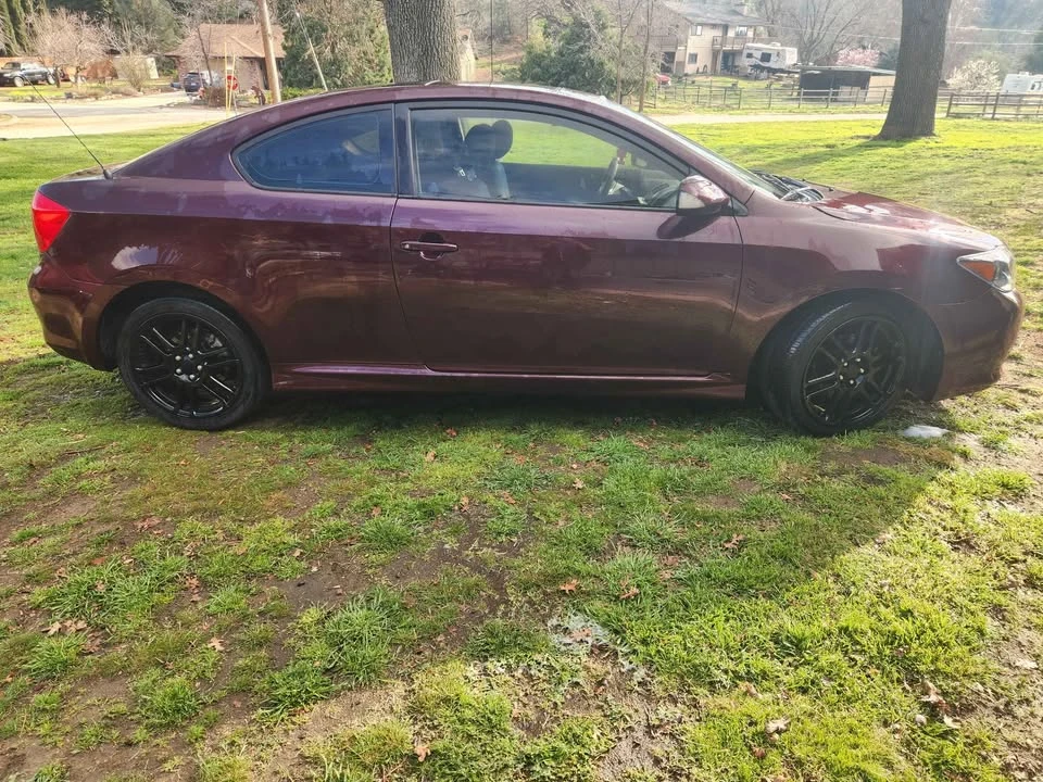 2006 Scion tC - Image 2 of 4