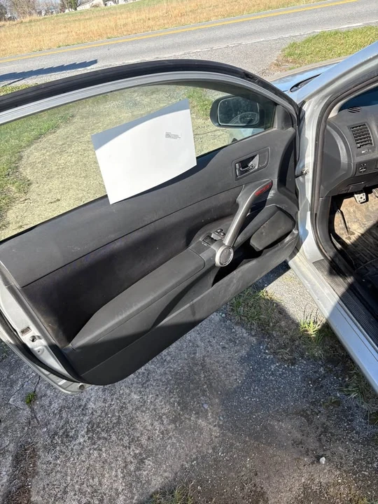 2006 Scion tC - Image 9 of 20