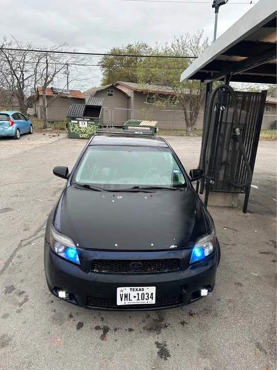 2006 Scion tC - Image 2 of 10
