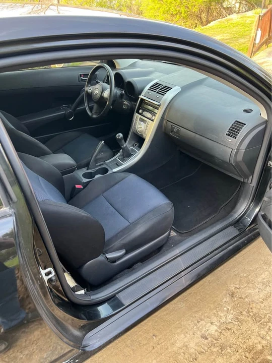 2006 Scion tC - Image 9 of 12