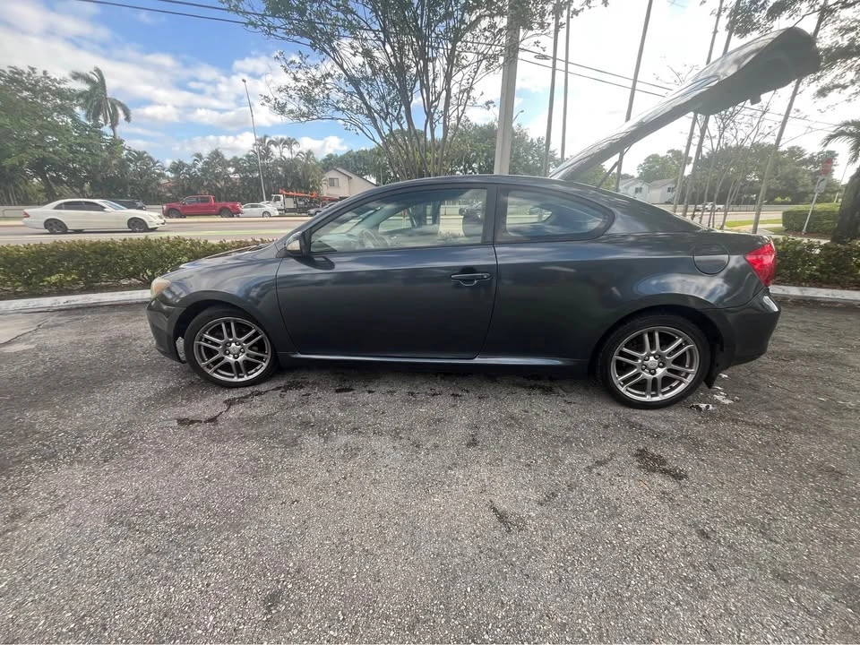 2006 Scion tC - Image 2 of 9