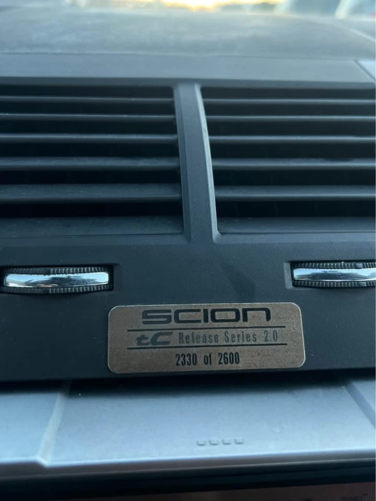 2006 Scion tC - Image 10 of 11