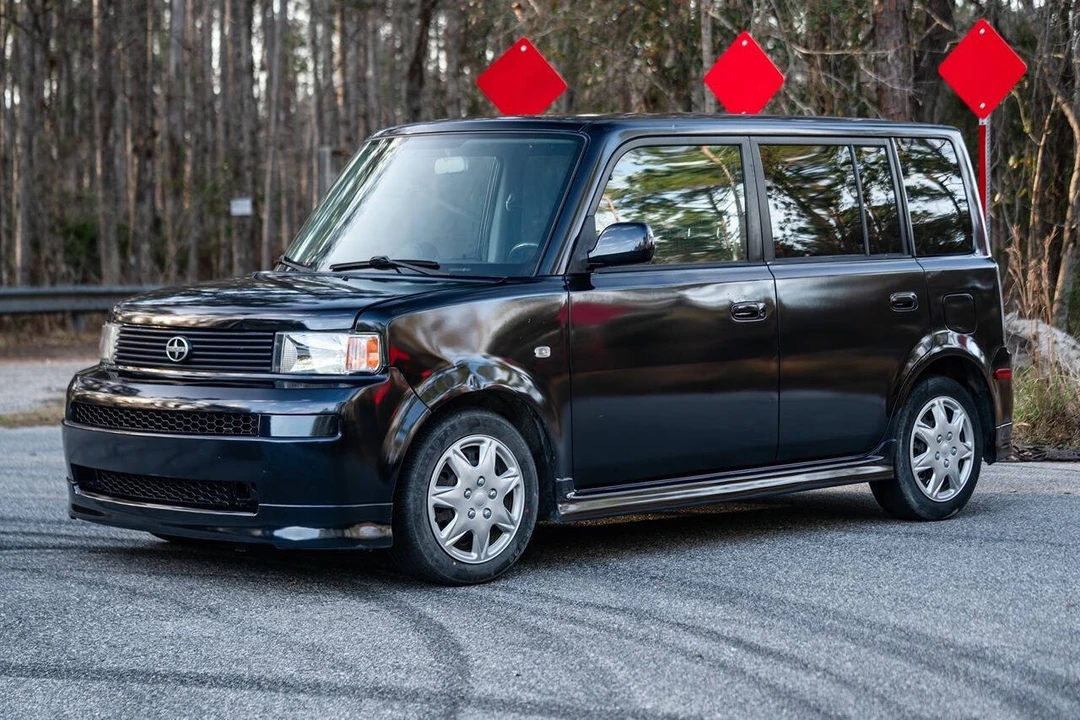 2006 Scion xB - Image 2 of 21
