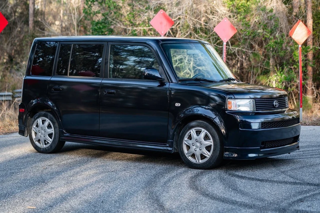 2006 Scion xB - Image 16 of 21