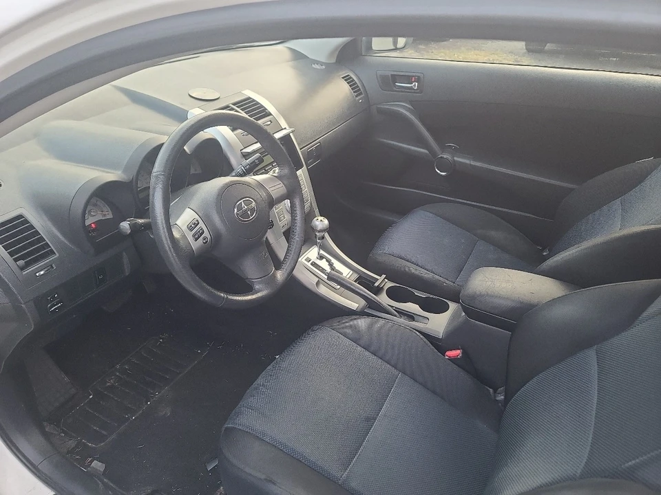 2006 Scion tC - Image 10 of 20