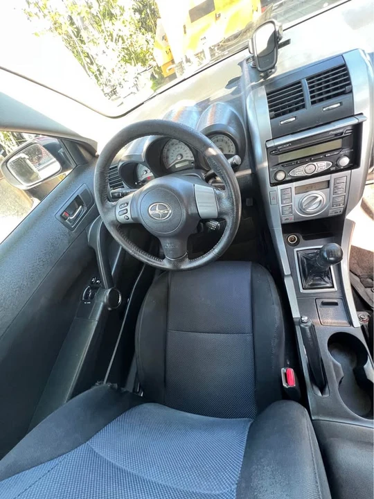 2006 Scion tC - Image 9 of 12