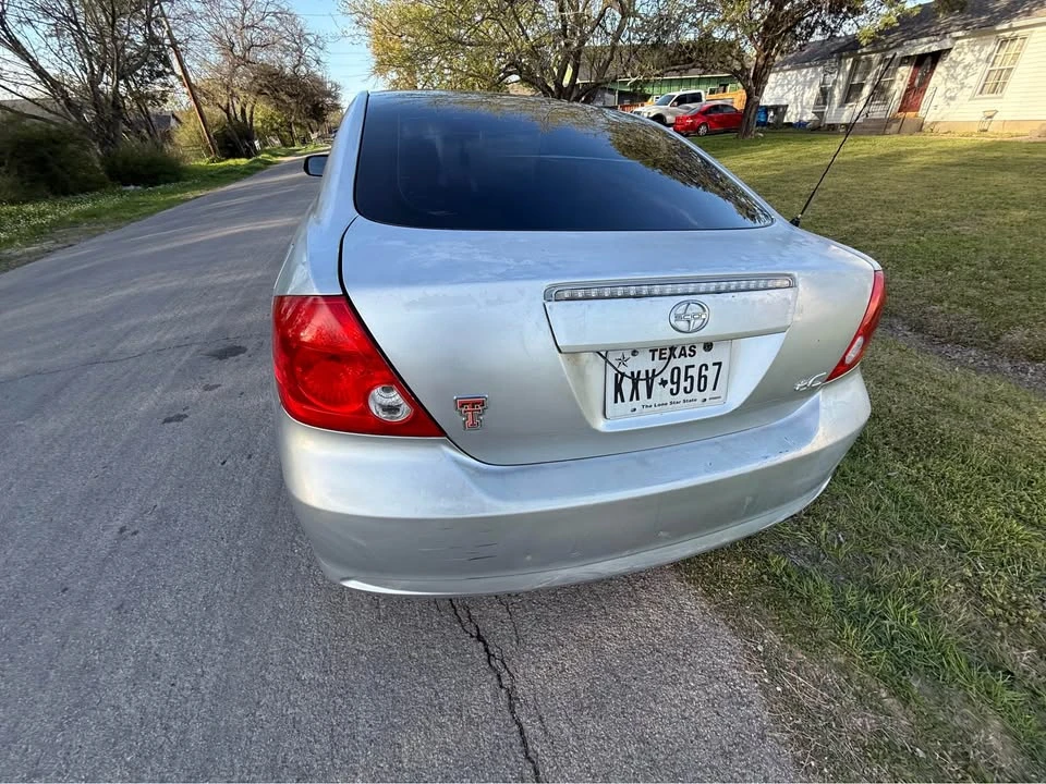 2006 Scion tC - Image 8 of 20