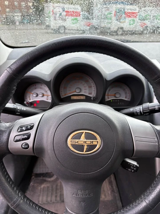 2006 Scion tC - Image 8 of 12