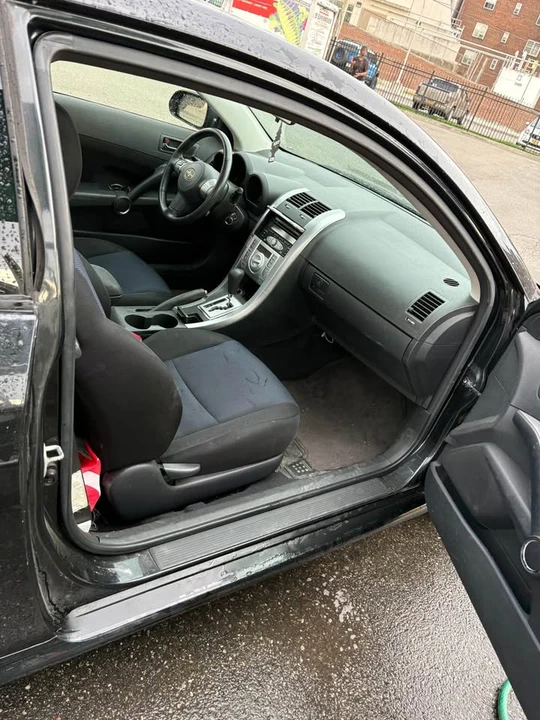 2006 Scion tC - Image 10 of 12