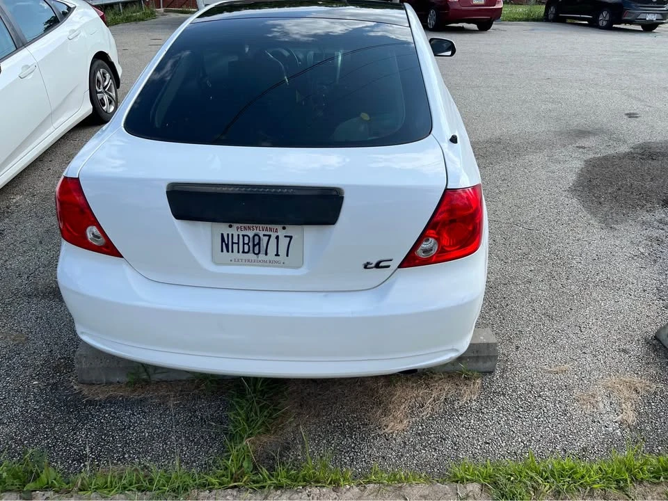 2006 Scion tC - Image 2 of 14