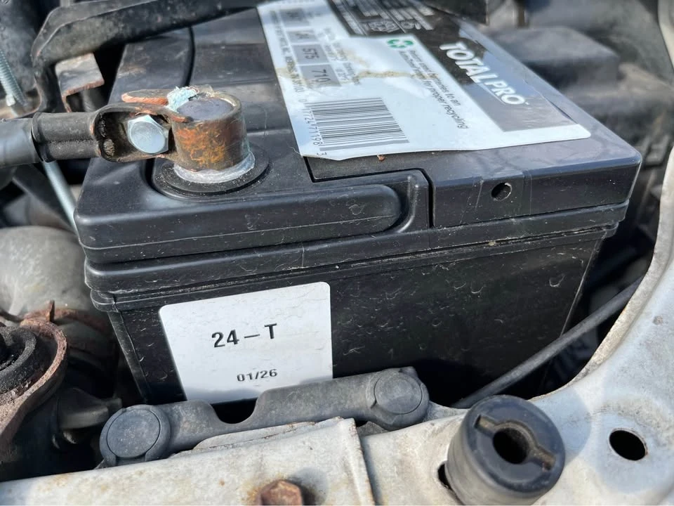 2006 Scion tC - Image 11 of 14