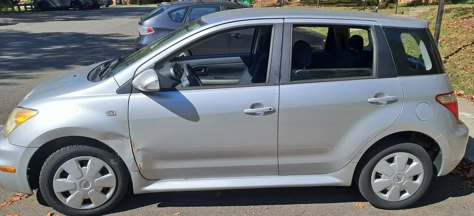 2006 Scion xA - Image 2 of 7