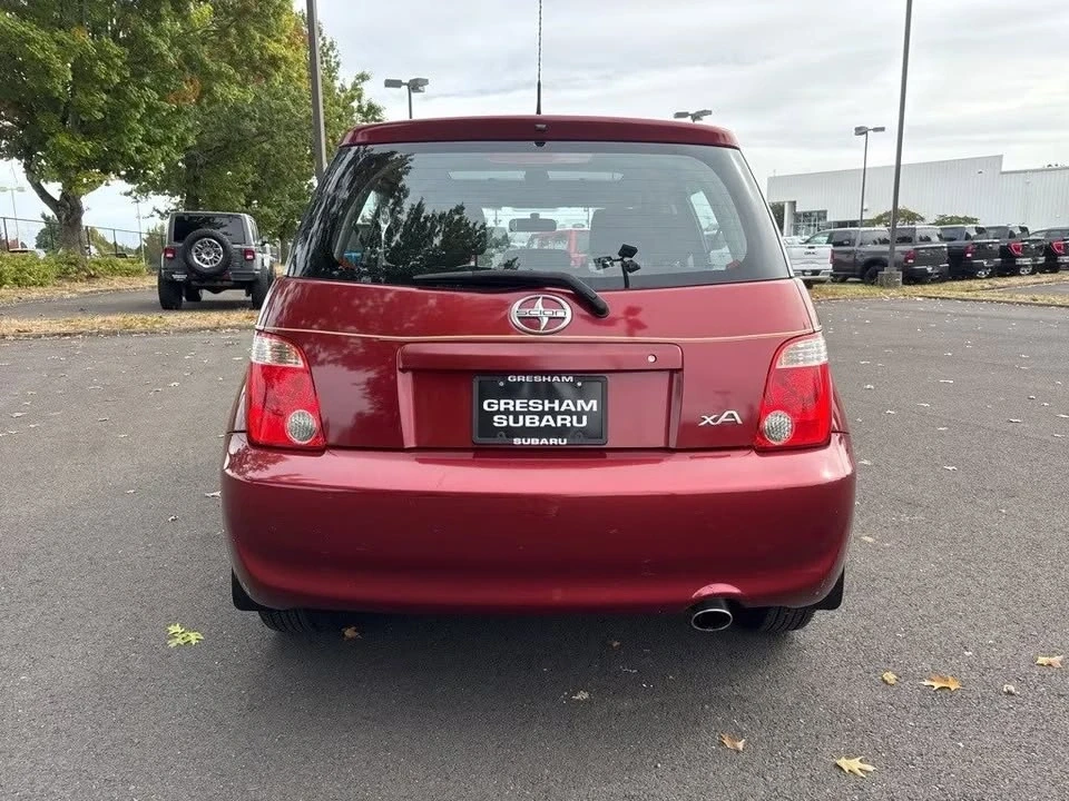 2006 Scion xA - Image 5 of 9