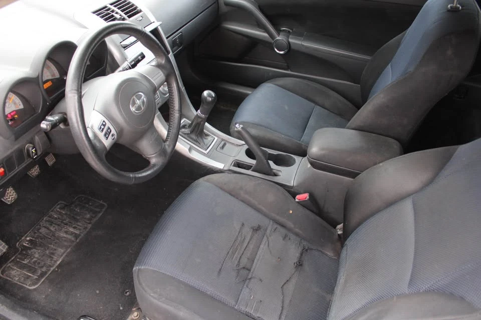 2006 Scion tC - Image 5 of 18