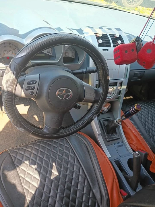 2006 Scion tC - Image 5 of 8
