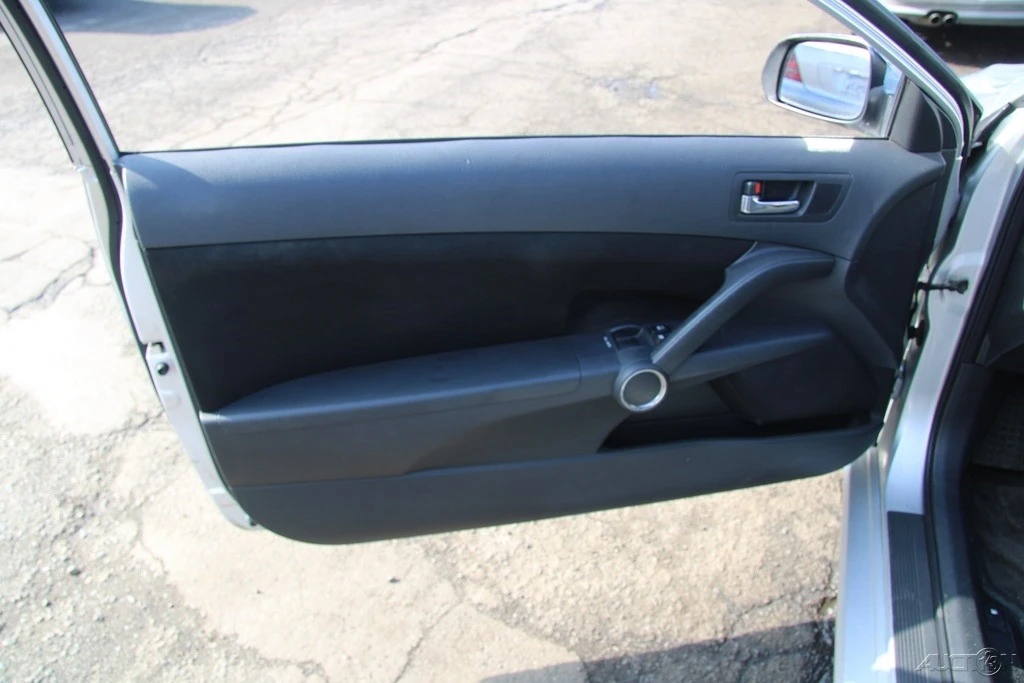 2006 Scion tC - Image 11 of 21