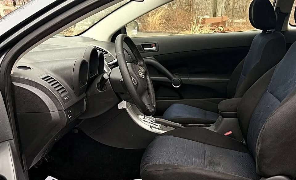 2006 Scion tC - Image 10 of 19