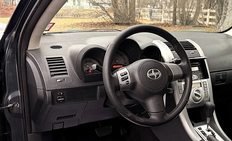 2006 Scion tC - Image 7 of 19