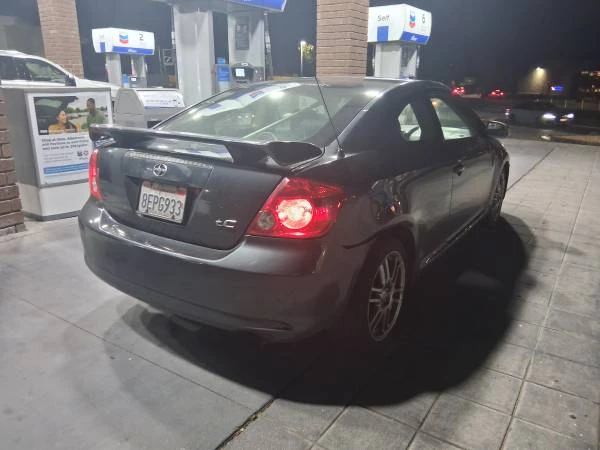2006 Scion tC - Image 2 of 3