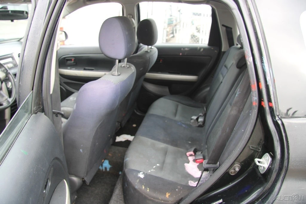 2006 Scion xA - Image 18 of 21