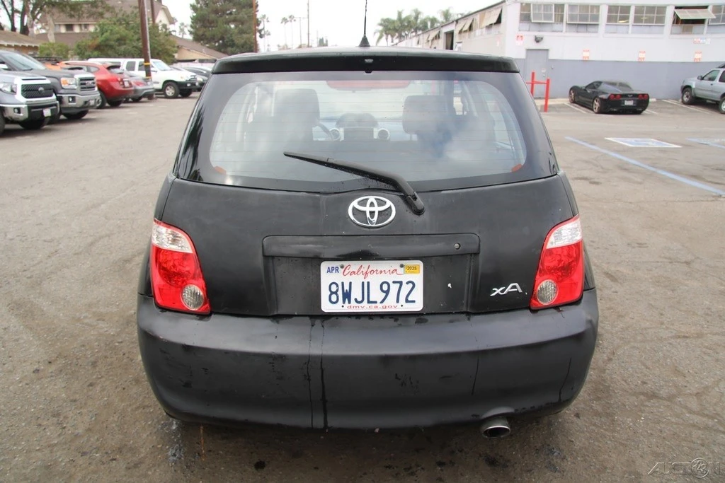 2006 Scion xA - Image 5 of 21
