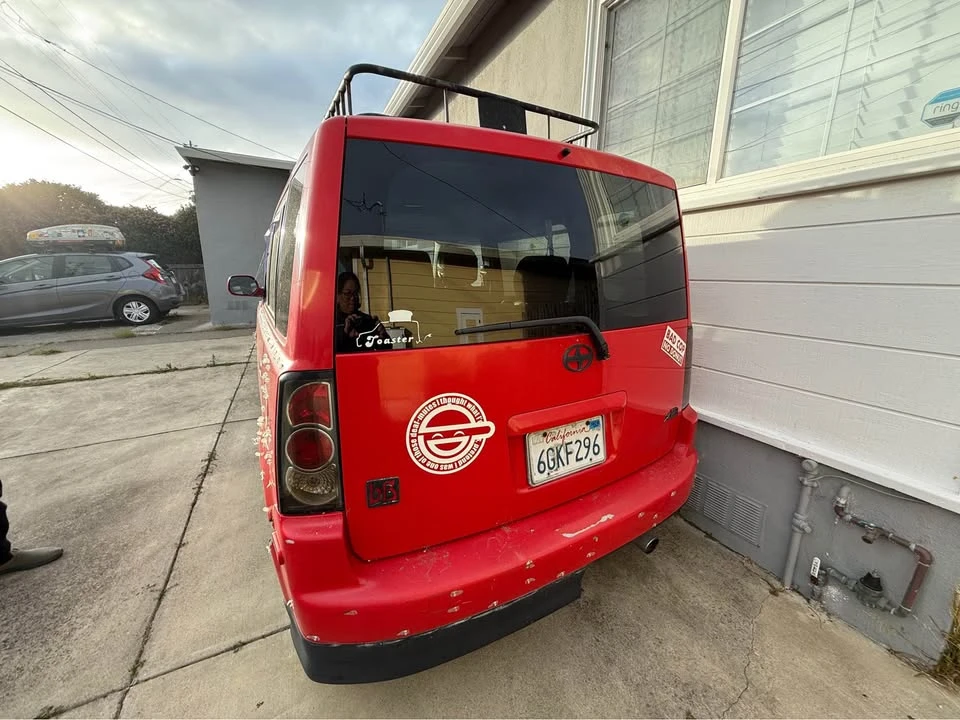 2006 Scion xB - Image 2 of 2