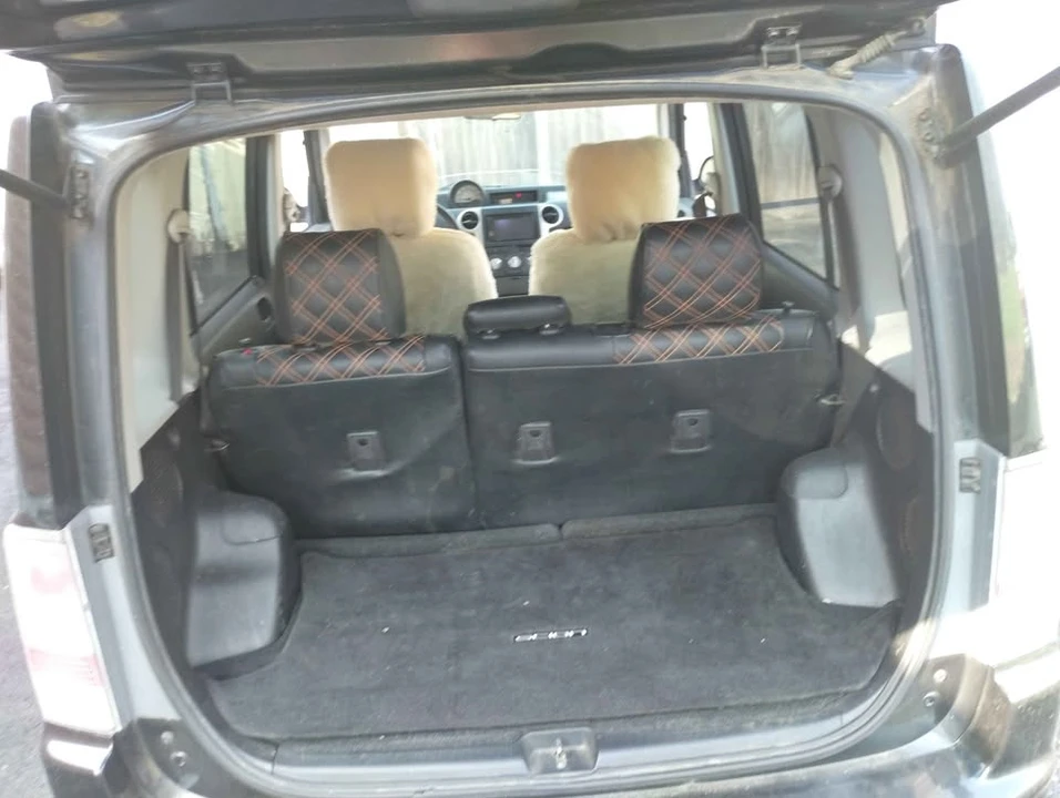 2006 Scion xB - Image 3 of 11