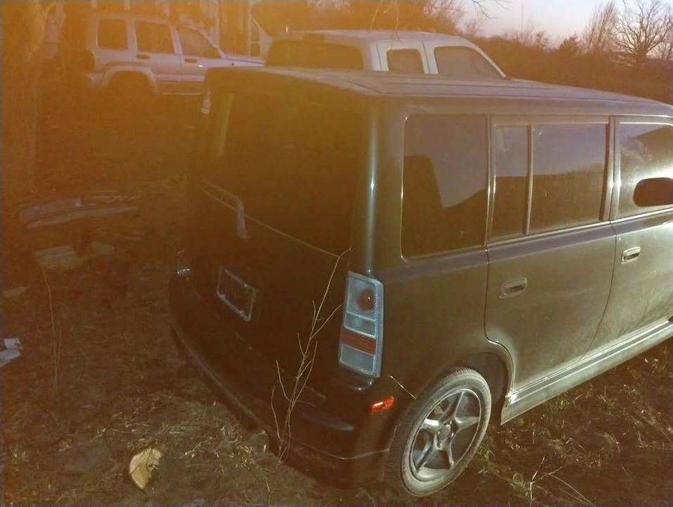 2006 Scion xB - Image 11 of 11