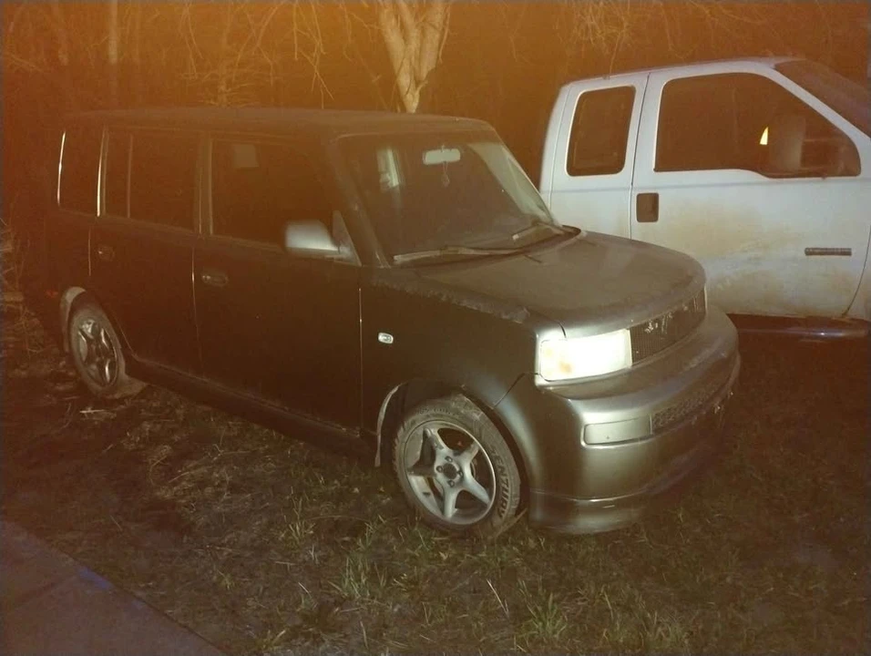2006 Scion xB - Image 8 of 11