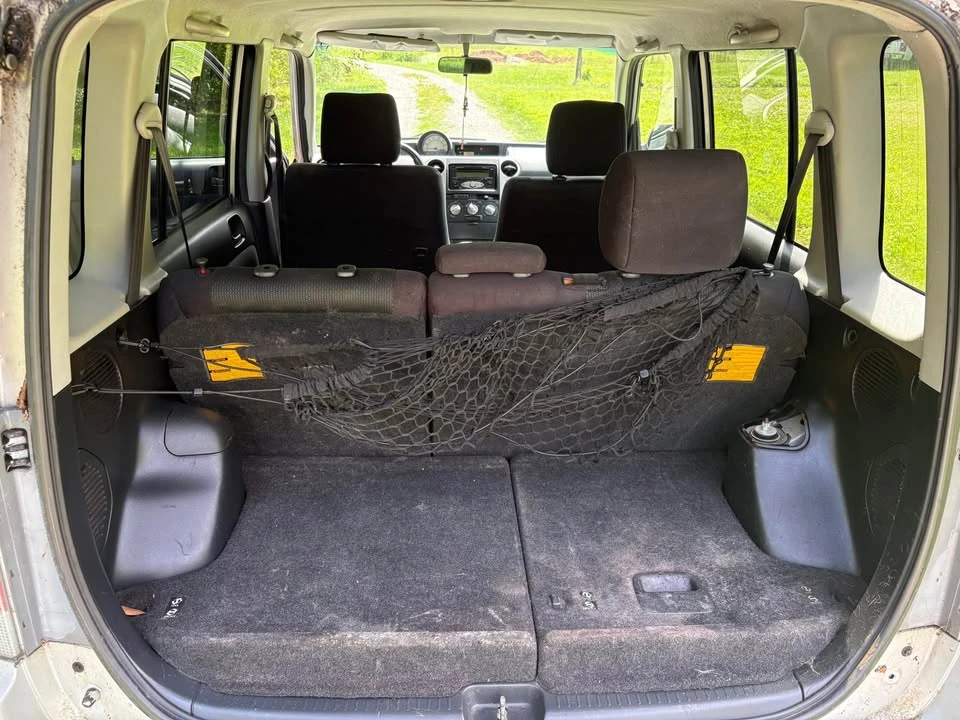 2006 Scion xB - Image 9 of 10