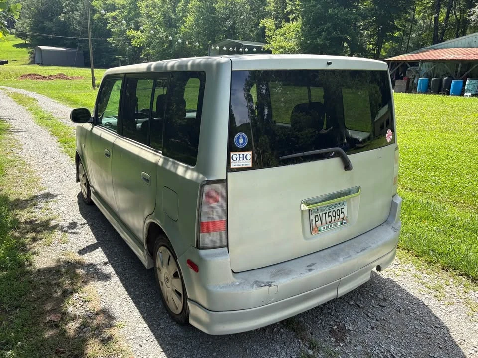 2006 Scion xB - Image 5 of 10
